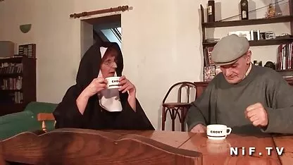 , ویدئو از کلیپ های سکسی داستانی سابق من جوجه می کند ، دسته بندی